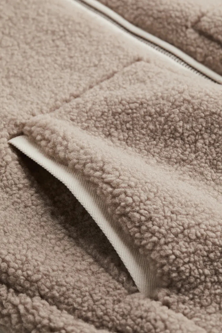 Mila Cozy Fleece Jacket – Soft Warmth for Everyday Comfort