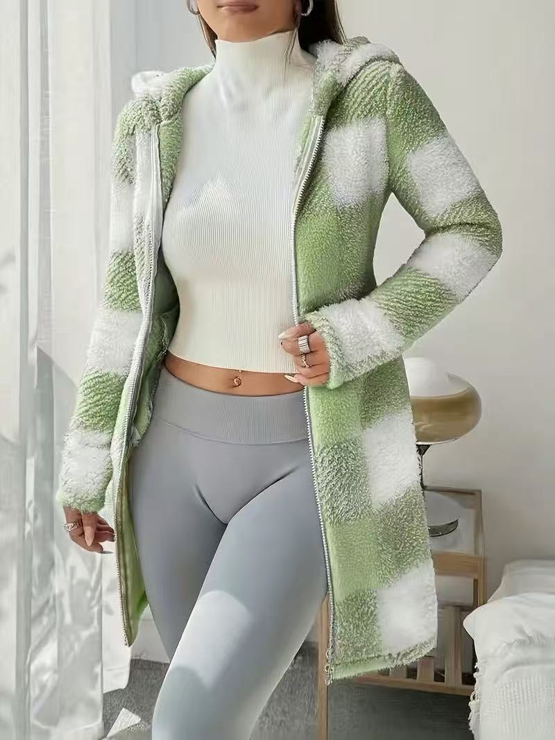 Avery Cozy Check Zip Coat – Soft Warmth for Everyday Comfort