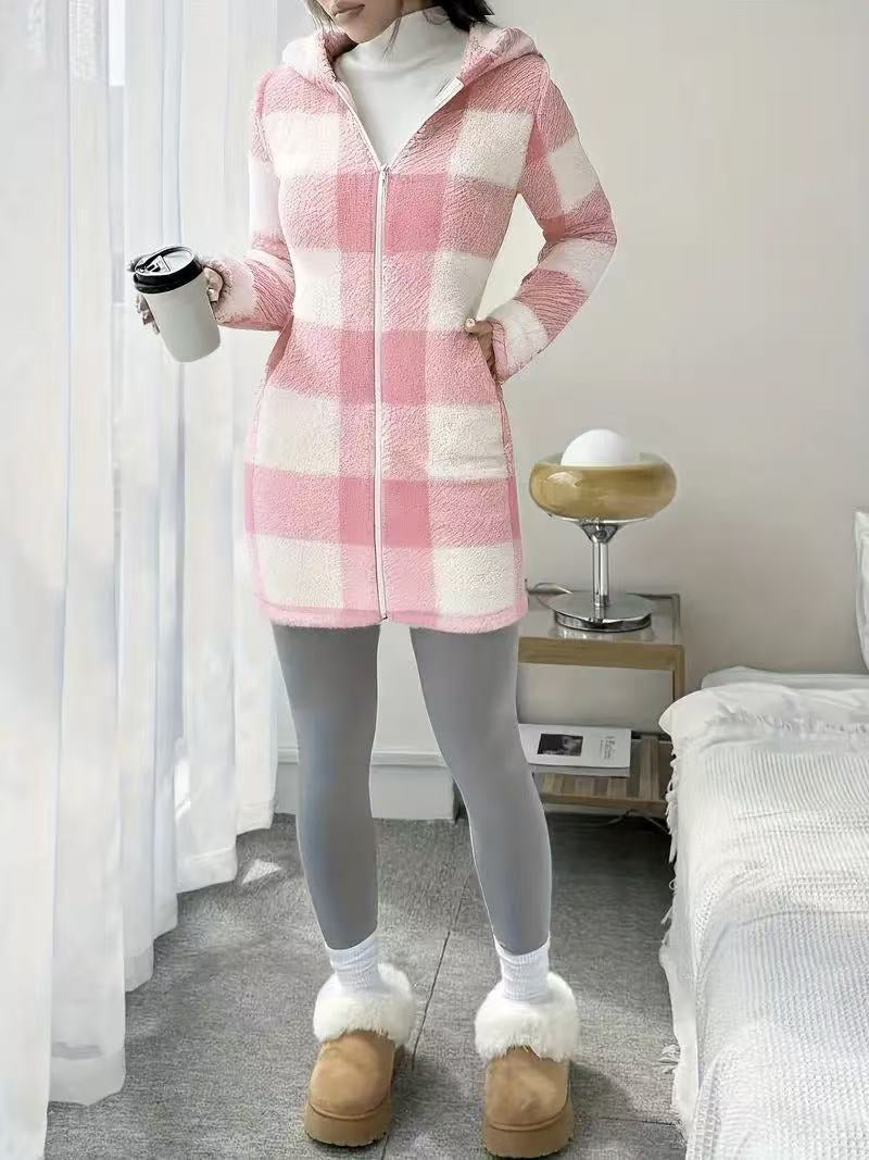 Avery Cozy Check Zip Coat – Soft Warmth for Everyday Comfort