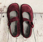 Evelyn Comfort Support Shoes – Gentle Stability for Everyday Walking
