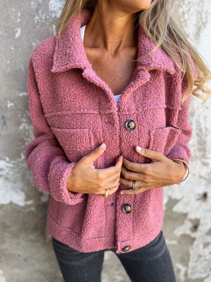 Hannah Cozy Sherpa Jacket – Warm Comfort for Everyday Style