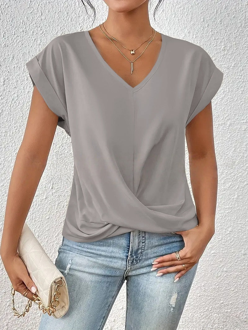 Elise Flow Blouse – Effortless Elegance for Everyday Comfort